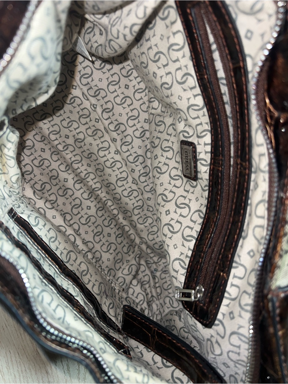 Vintage Guess Y2K Monogram Hobo Bag Bronze Croc Embossed Studded Purse - Picture 7 of 7